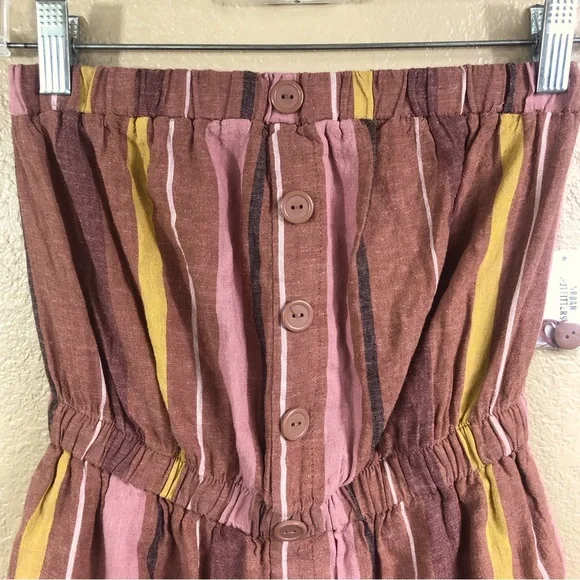 NWT Urban Outfitters strapless shorts romper. - Picture 5 of 9